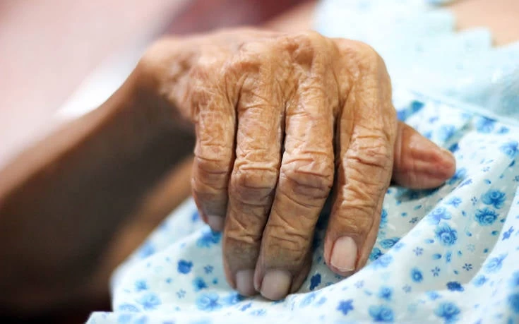 «Μαϊμού» τεχνικός βούτηξε 110.000 ευρώ από ηλικιωμένη – Τη γλίτωσε με μόλις 10.000 ευρώ εγγύηση!